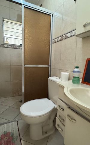 Casa à venda com 182m², 4 quartos e 2 vagas Casa à venda com 182m², 4 quartos e 2 vagasBanheiro 4 - Casa 2