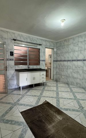 Casa à venda com 182m², 4 quartos e 2 vagas Casa à venda com 182m², 4 quartos e 2 vagasCozinha - Casa 3
