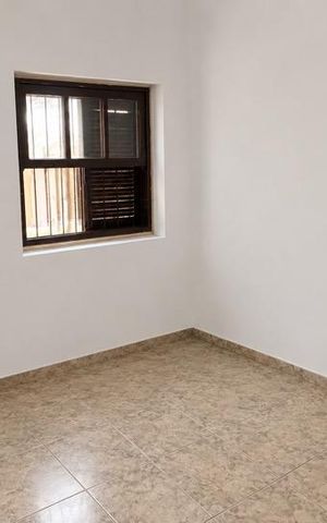 Casa à venda com 79m², 2 quartos e sem vaga
