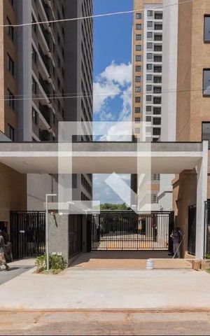 Apartamento à venda com 36m², 2 quartos e sem vaga Apartamento à venda com 36m², 2 quartos e sem vagaFachada e portaria