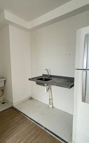 Apartamento à venda com 36m², 2 quartos e sem vaga Apartamento à venda com 36m², 2 quartos e sem vagaCozinha e Área de Serviço