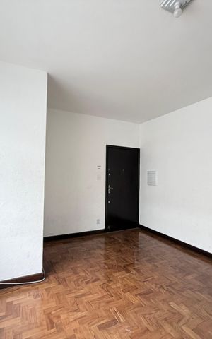 Apartamento à venda com 78m², 2 quartos e sem vagaSala