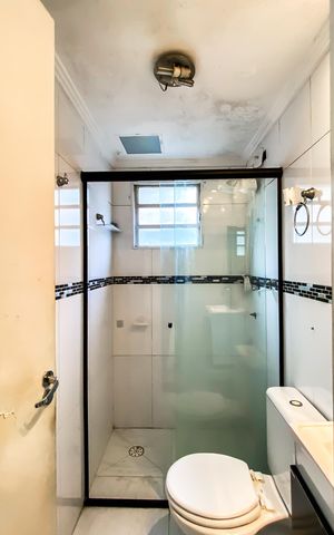 Apartamento para alugar com 68m², 2 quartos e sem vaga Apartamento para alugar com 68m², 2 quartos e sem vagaBanheiron