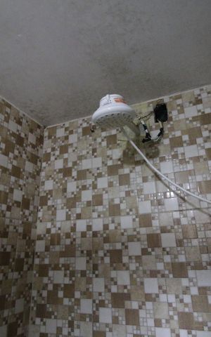 Casa à venda com 120m², 2 quartos e sem vagaBanheiro