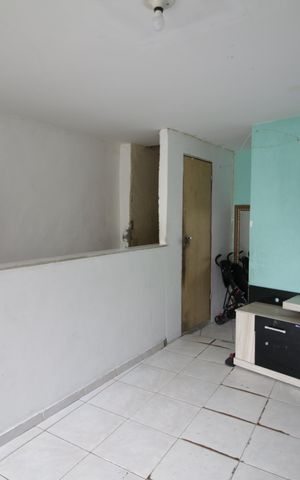 Casa à venda com 120m², 2 quartos e sem vagaSala