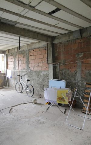 Casa à venda com 120m², 2 quartos e sem vagaTerraço