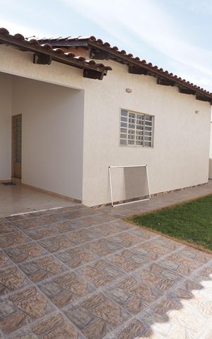 Casa à venda com 143m², 4 quartos e 3 vagas