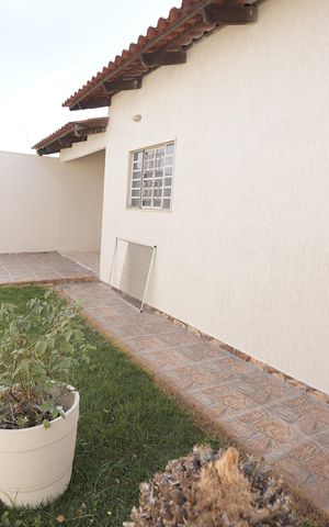 Casa à venda com 143m², 4 quartos e 3 vagas