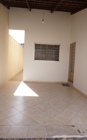 Casa à venda com 143m², 4 quartos e 3 vagas