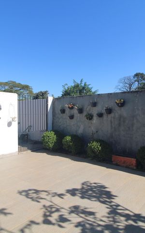 Casa à venda com 1000m², 4 quartos e 4 vagasQuintal
