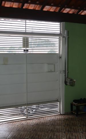 Casa à venda com 158m², 2 quartos e 1 vagaGaragem 