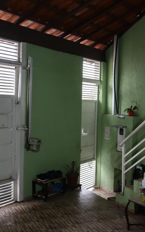 Casa à venda com 158m², 2 quartos e 1 vagaGaragem 