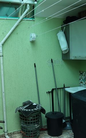 Casa à venda com 158m², 2 quartos e 1 vagaÁrea de Serviço