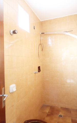 Casa para alugar com 300m², 9 quartos e 2 vagasBanheiro do Quarto 4
