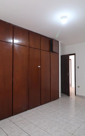 Casa para alugar com 300m², 9 quartos e 2 vagasQuarto 5 - Suíte