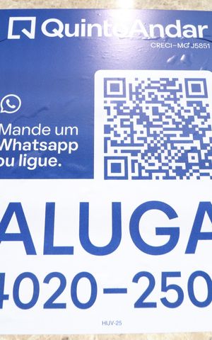 Casa para alugar com 300m², 9 quartos e 2 vagasPlaquinha
