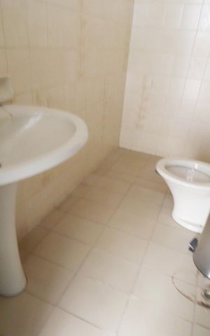 Casa para alugar com 300m², 9 quartos e 2 vagasBanheiro Social 3