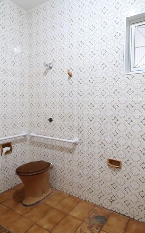 Casa para alugar com 300m², 9 quartos e 2 vagasBanheiro do Quarto 5