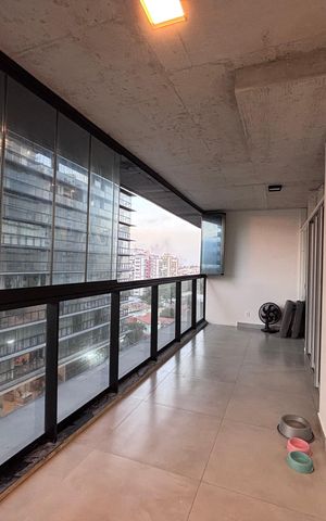 Apartamento à venda com 85m², 2 quartos e 1 vaga Apartamento à venda com 85m², 2 quartos e 1 vagaVaranda