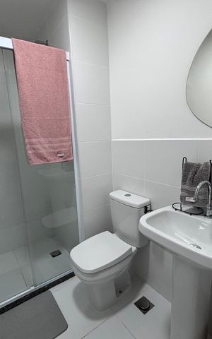 Apartamento à venda com 85m², 2 quartos e 1 vaga Apartamento à venda com 85m², 2 quartos e 1 vagaBanheiro