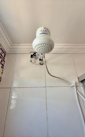 Apartamento à venda com 44m², 2 quartos e 1 vaga Apartamento à venda com 44m², 2 quartos e 1 vagaBanheiro Social