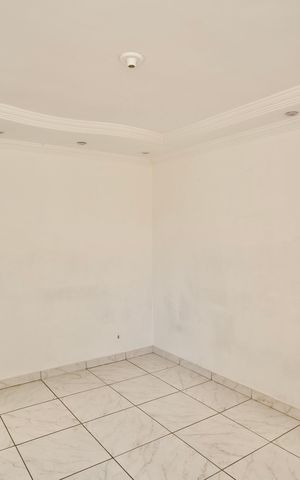 Apartamento à venda com 44m², 2 quartos e 1 vaga Apartamento à venda com 44m², 2 quartos e 1 vagaSala