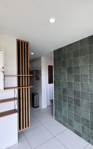 Apartamento à venda com 125m², 3 quartos e 2 vagas Apartamento à venda com 125m², 3 quartos e 2 vagasCozinha
