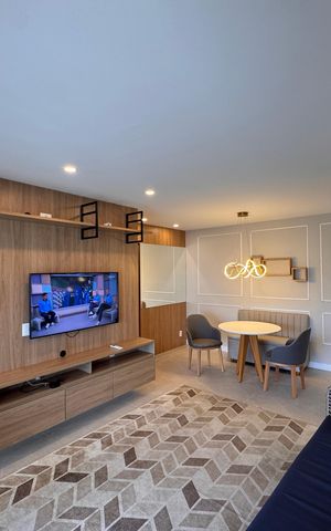 Apartamento à venda com 125m², 3 quartos e 2 vagas Apartamento à venda com 125m², 3 quartos e 2 vagasSala