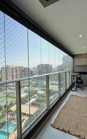 Apartamento à venda com 125m², 3 quartos e 2 vagas Apartamento à venda com 125m², 3 quartos e 2 vagasVaranda