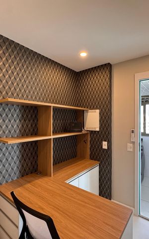 Apartamento à venda com 125m², 3 quartos e 2 vagas Apartamento à venda com 125m², 3 quartos e 2 vagasEscritório