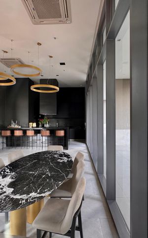 Apartamento à venda com 125m², 3 quartos e 2 vagas Apartamento à venda com 125m², 3 quartos e 2 vagasÁrea comum