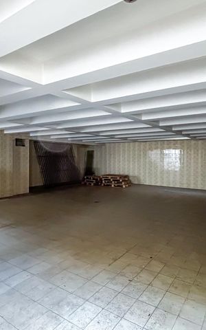Casa para alugar com 625m², 4 quartos e 9 vagas