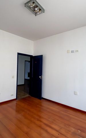 Casa para alugar com 625m², 4 quartos e 9 vagas