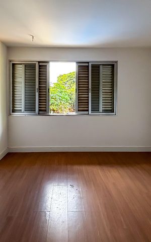 Casa para alugar com 625m², 4 quartos e 9 vagas