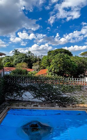 Casa para alugar com 625m², 4 quartos e 9 vagas