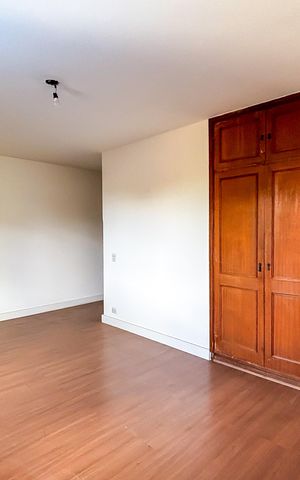 Casa para alugar com 625m², 4 quartos e 9 vagas