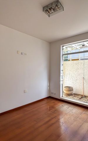 Casa para alugar com 625m², 4 quartos e 9 vagas