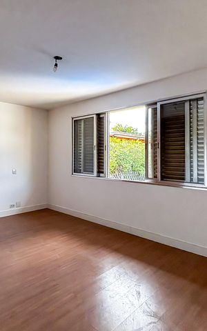Casa para alugar com 625m², 4 quartos e 9 vagas