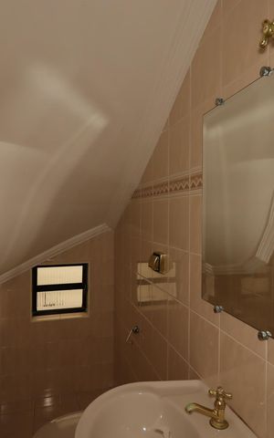 Casa à venda com 115m², 3 quartos e 2 vagasLavabo