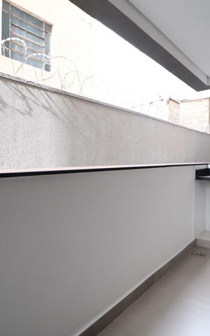 Apartamento para alugar com 63m², 2 quartos e 1 vagaSacada