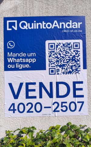 Casa à venda com 32m², 2 quartos e sem vaga Casa à venda com 32m², 2 quartos e sem vagaFachada