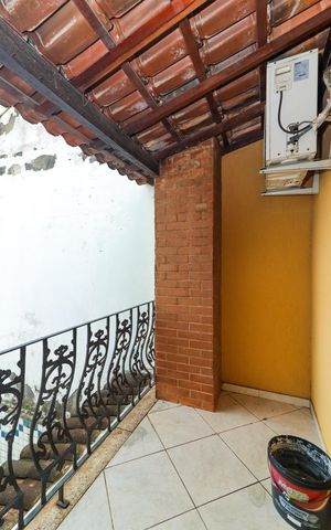 Casa de condomínio à venda com 280m², 3 quartos e 2 vagas Casa de condomínio à venda com 280m², 3 quartos e 2 vagasVaranda da Suíte 1