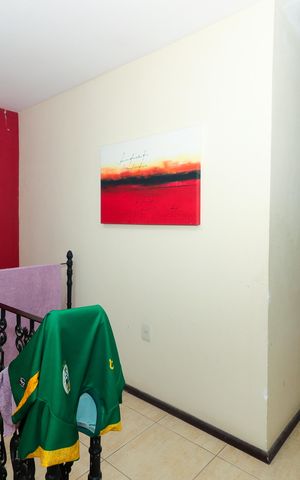 Casa de condomínio à venda com 280m², 3 quartos e 2 vagas Casa de condomínio à venda com 280m², 3 quartos e 2 vagasHall