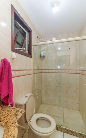 Casa de condomínio à venda com 280m², 3 quartos e 2 vagas Casa de condomínio à venda com 280m², 3 quartos e 2 vagasBanheiro Social