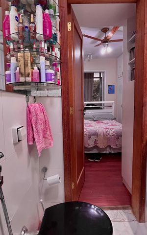 Apartamento à venda com 123m², 3 quartos e 1 vaga Apartamento à venda com 123m², 3 quartos e 1 vagaBanheiro da Suíte