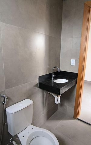 Apartamento para alugar com 68m², 2 quartos e 2 vagas Apartamento para alugar com 68m², 2 quartos e 2 vagasBanheiro Social
