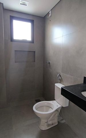 Apartamento para alugar com 68m², 2 quartos e 2 vagas Apartamento para alugar com 68m², 2 quartos e 2 vagasBanheiro do Quarto 2