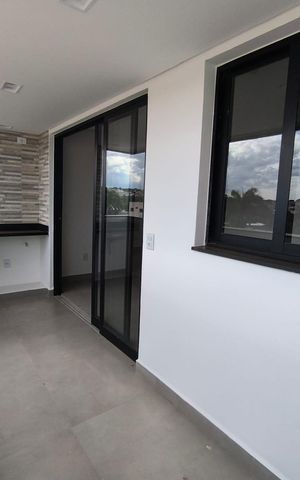 Apartamento para alugar com 68m², 2 quartos e 1 vaga Apartamento para alugar com 68m², 2 quartos e 1 vagaSacada