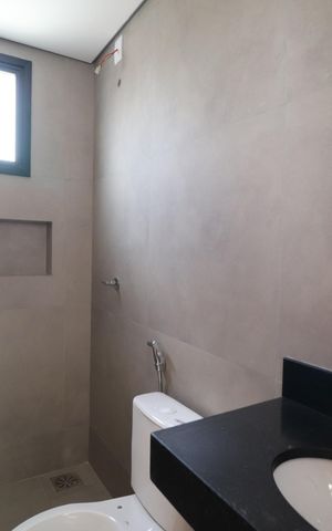 Apartamento para alugar com 185m², 4 quartos e 2 vagasBanheiro do Quarto 2