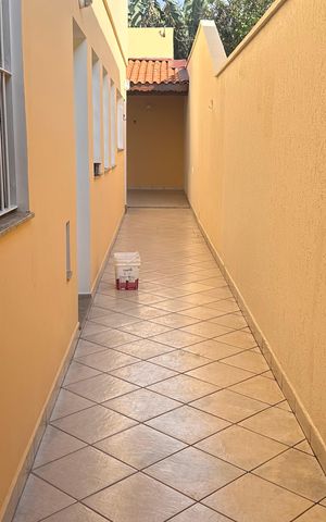 Casa à venda com 124m², 3 quartos e 2 vagas